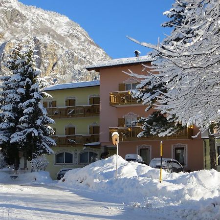 Hotel Fai Fai della Paganella Bagian luar foto