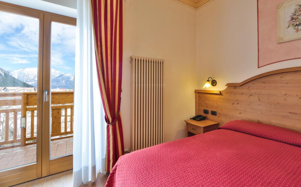 Hotel Fai Fai della Paganella Bagian luar foto