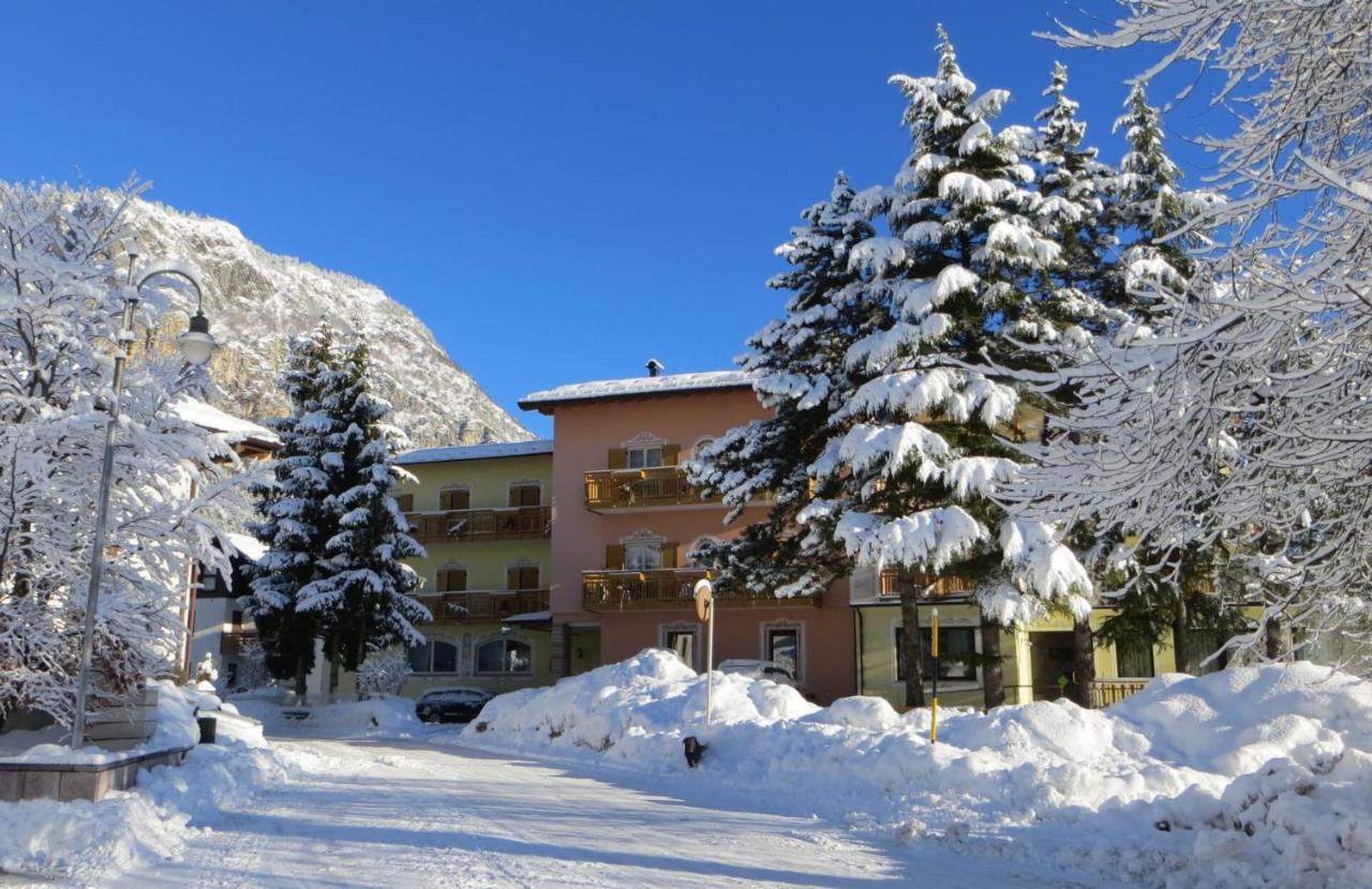 Hotel Fai Fai della Paganella Bagian luar foto