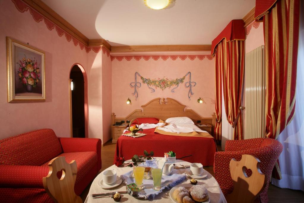 Hotel Fai Fai della Paganella Bagian luar foto