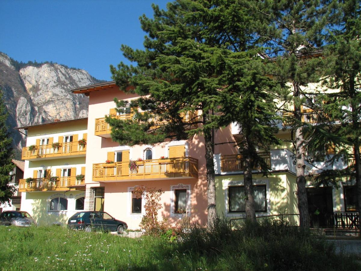 Hotel Fai Fai della Paganella Bagian luar foto